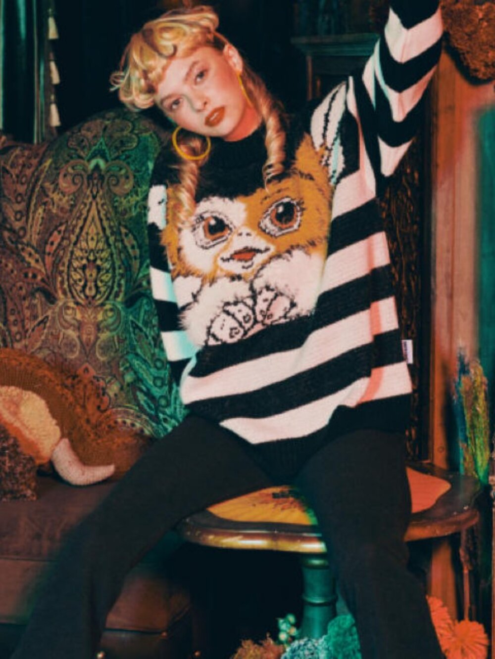 Rare Gremlins Gizmo Striped Knit Sweater Fuzzy Appliqué Black‎ White Unisex - Picture 3 of 12